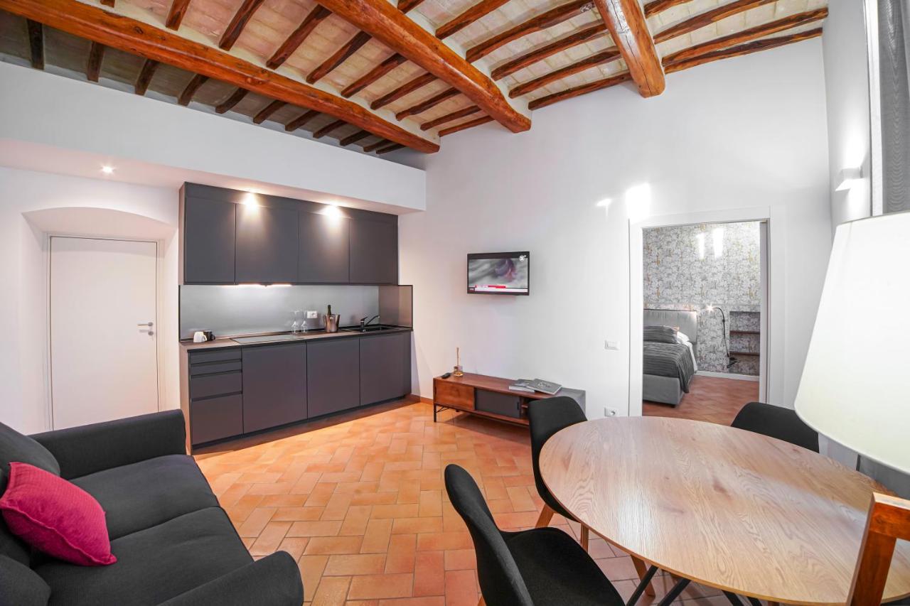 Palazzo Bozzoni Assisi Boutique Apartments Exterior photo